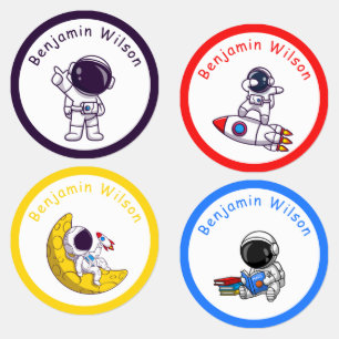 Süße und einfache Astronauten-Etiketten mit indivi Etiketten