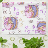 Süße und hübsche Donuts in modernem Lila Geschirrtuch (Gefaltet)