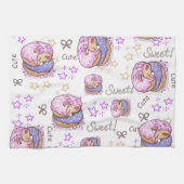 Süße und hübsche Donuts in modernem Lila Geschirrtuch (Horizontal)