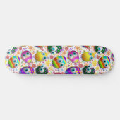 Süße und lustige Oster-Eier-Cartoon Skateboard (Horizontal)