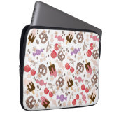 Süße und salzige Leckereien Mustermädchen Laptopschutzhülle (Vorne Rechts)
