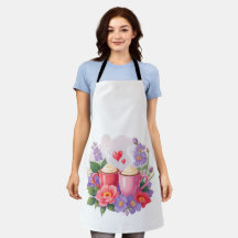 Süße Valentins-Cocoa-Tassen mit Blumen und Herzen