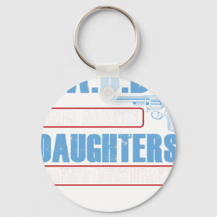 Süße Väter gegen das Dating ihrer Töchter mit Demo Schlüsselanhänger