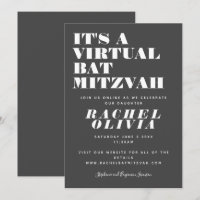 Süße virtuelle Online-Bar-Mizwa in Schwarzweiß