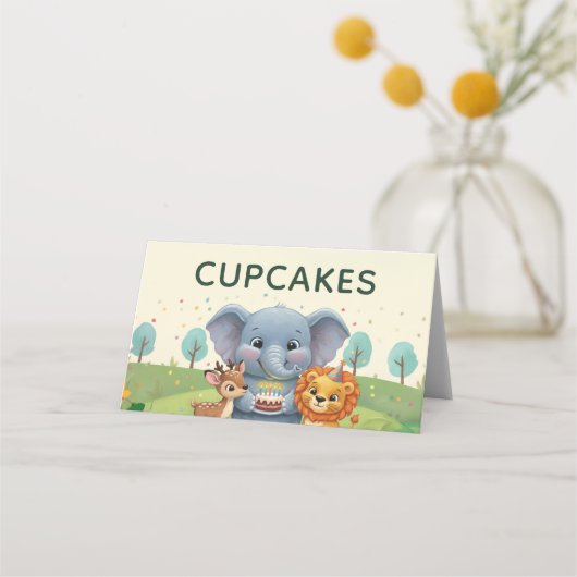 Süße Waldtier-Geburtstagscupcakes Platzkarte (Vorderseite)