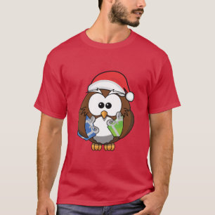 Süße Weihnachtseule mit Geschenken T-Shirt