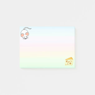Süße weiße Maus und Käse auf Pastellfarben Post-it Klebezettel