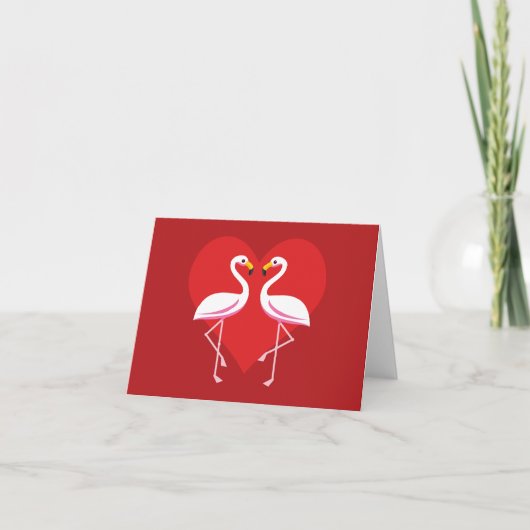 Süße weiße rosa Flamingos mit rotem Herzen | Text Karte (Vorderseite)