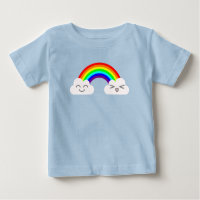 Süße Wolken und ein Regenbogen T-Shirt