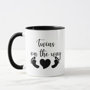 Süße Zwillings-Babyankündigung Tasse