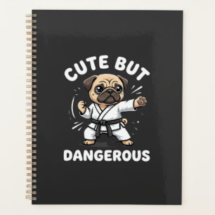 Süßer aber gefährlicher Pug-Hund Karate Planer