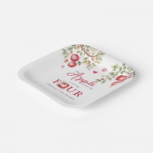 Süßer Apfel | 4. Geburtstag Pappteller (Gewinkelt)