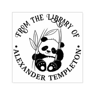 Süßer Baby-Panda mit Bambus-Bibliotheksbuchname Permastempel