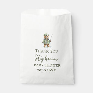 Süßer Bär Fischer auf dem Weg zur Babyparty Geschenktütchen
