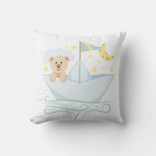 Süßer Bär im Kinderzimmer des Papierbootes Kissen (Vorderseite)