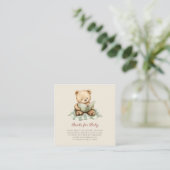Süßer Bär liest Buch Baby Shower Buchanfrage Begleitkarte (Stehend Vorderseite)