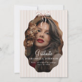 Süßer beiger Foto-Graduationsbogen mit Nadelstreif Ankündigung (Vorderseite)