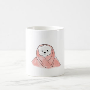 Süßer Bichon Frise in rosa Decke gewickelt Kaffeetasse