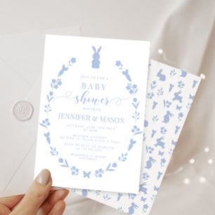 Süßer blauer Osterhase Blumen Baby-Junge Shower Einladung