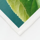 Süßer blauer Vogel und Kirschen Wurfdecke Fleecedecke (Ecke)