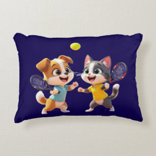 Süßer Cartoon-Hund und -Katze spielen Padel-Tennis Dekokissen