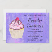 Süßer Cupcake mit Himbeere oben Einladung (Vorderseite)