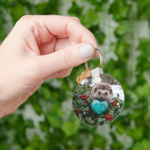 Süßer Dezember-Igel mit Türkis-Herz Schlüsselanhänger