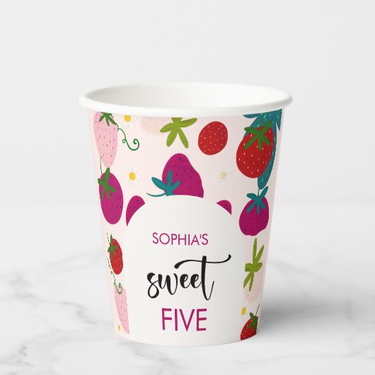 Süßer Erdbeeren-Kindergeburtstag Pappbecher (Vorderseite)