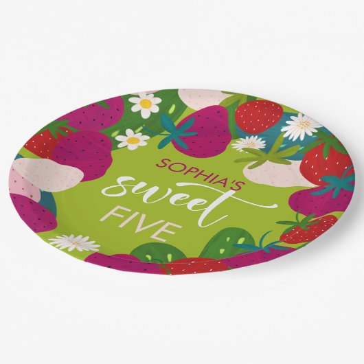 Süßer Erdbeeren-Kindergeburtstag Pappteller (Schrägansicht)