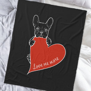 Süßer Franzose Hund mit einem roten Herzen Fleecedecke