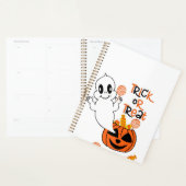 Süßer Geist mit Halloween-Süßigkeiten Planer (Anzeige)