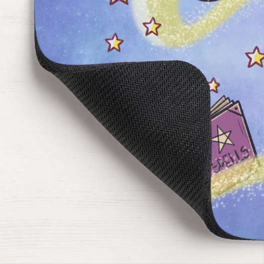 Süßer Geist und Katze beim Zaubern auf Mousepad (Ecke)