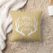Süßer goldener Babyjunge Little Man Cave Geburtsst Kissen (Decke)