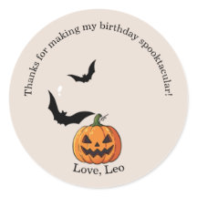 Süßer gruseliger Sticker zum ersten Halloween-Gebu