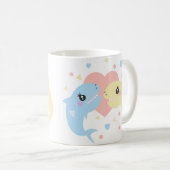 Süßer Haifisch-Strand-Kinder-Name Kaffeetasse (VorderseiteRechts)
