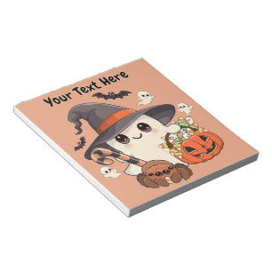Süßer Halloween-Geist im Kawaii-Stil Notizblock