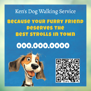 Süßer Hund beim Spaziergang Fensteraufkleber