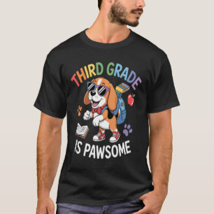 Süßer Hund mit Schulvibes Dritte Klasse ist großar T-Shirt