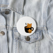 Süßer Kaffee-Katzen-Button – Rote Katze in einer T Button (Beispiel)