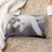 Süßer Kitty im karierten Bett Lendenkissen (Decke)
