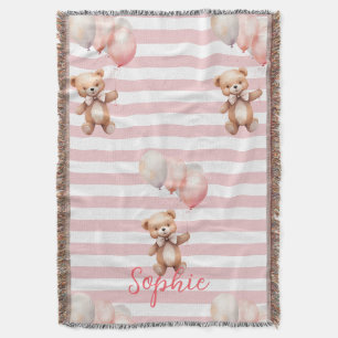 Süßer kleiner Bär in Rosa Decke