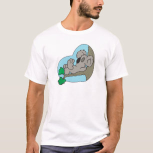 süßer Koala, der auf einem Baumzweig schläft T-Shirt