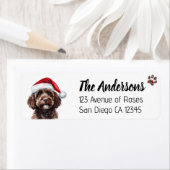 Süßer Labradoodle mit Weihnachtsmannmütze (Insitu)