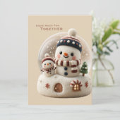Süßer nadelgefilzter Schneemann Schneekugel Einladung (Stehend Vorderseite)