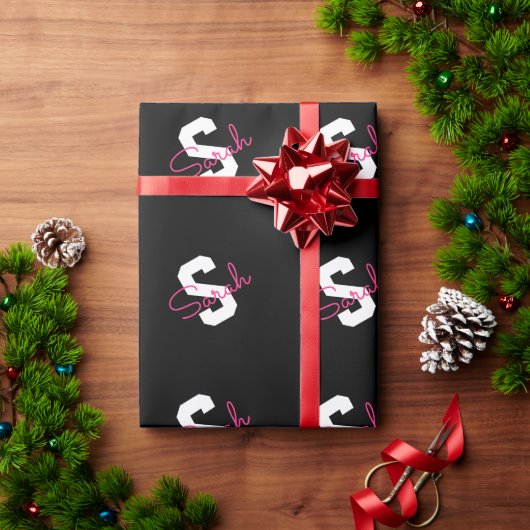 Süßer Name & Monogramm | Schwarz Weiß & Rosa Geschenkpapier (Feiertagsgeschenk)