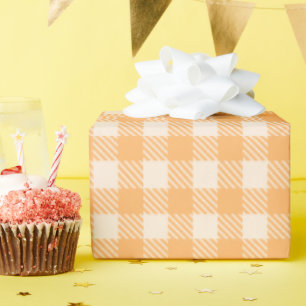 Süßer niedlicher Pfirsichorange Gingham kariert ge Geschenkpapier