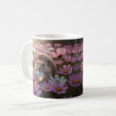 Süßer Oktober-Igel mit Opal-Herz Kaffeetasse (Vorderseite Links)