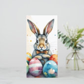 Süßer Osterhase mit farbenfrohen bemalten Eiern (Stehend Vorderseite)