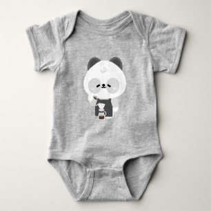 Süßer Panda Barista Baby Strampler