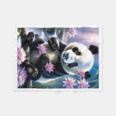 Süßer Panda mit rosa Lotusblumen-Decke Fleecedecke (Vorderseite (Horizontal))